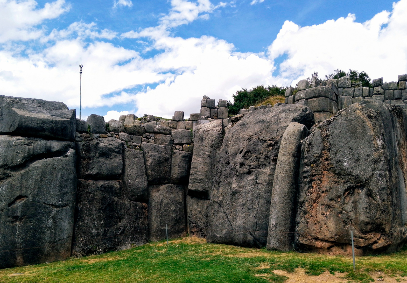 Sacsayhuaman cusco