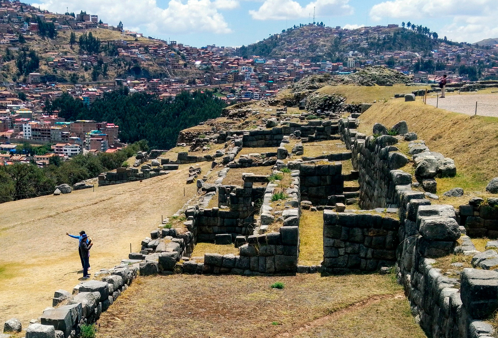 Recintos en sacsayhuaman