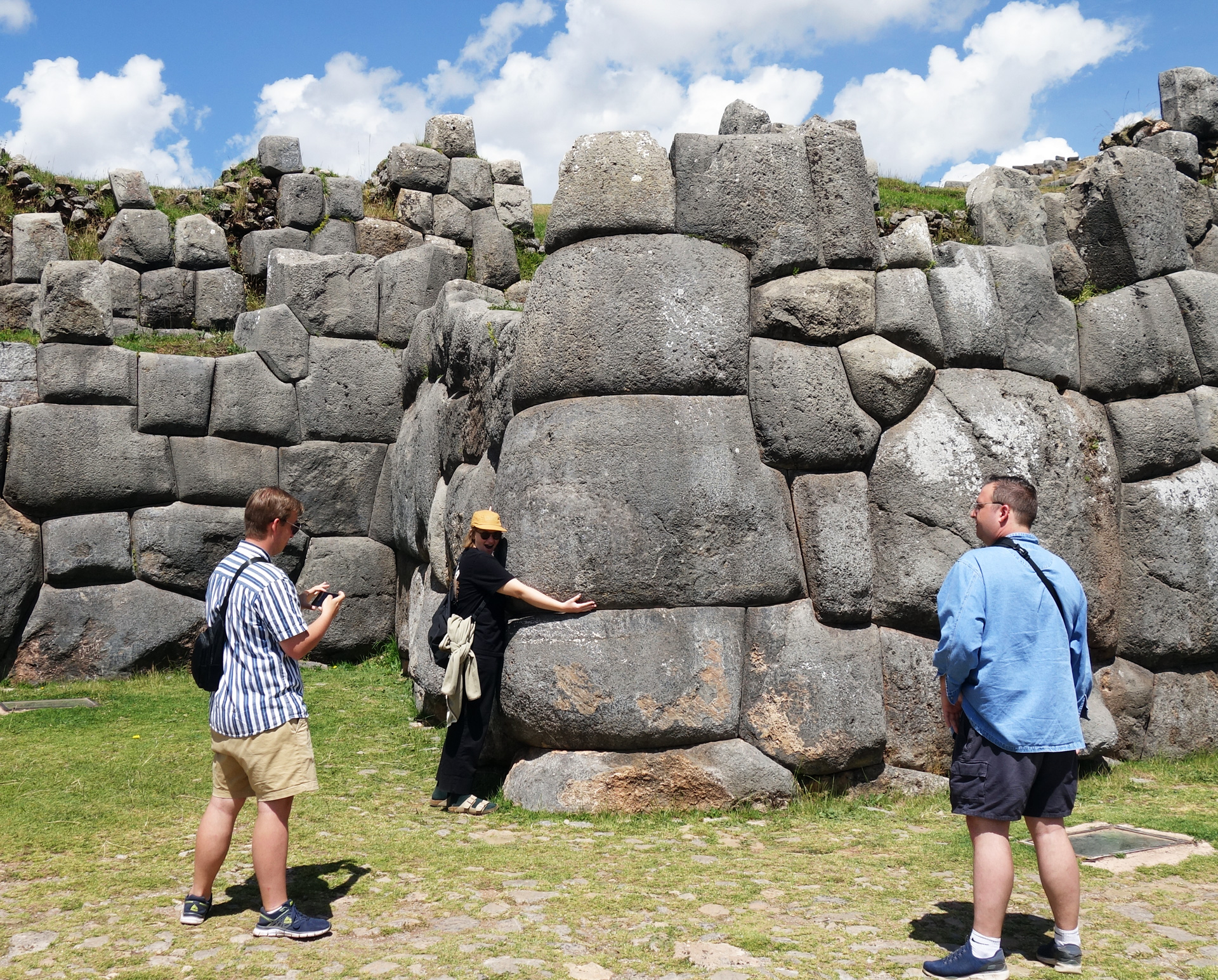 Saqsayhuaman